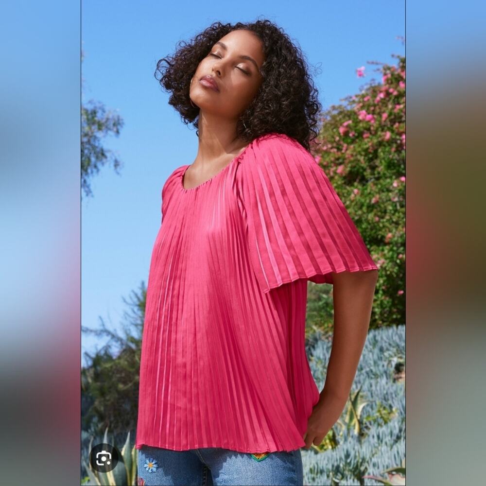 NEW Johnny Was Jade Georginna Pleated Blouse Top Medium Pink Satin Flutter Sle